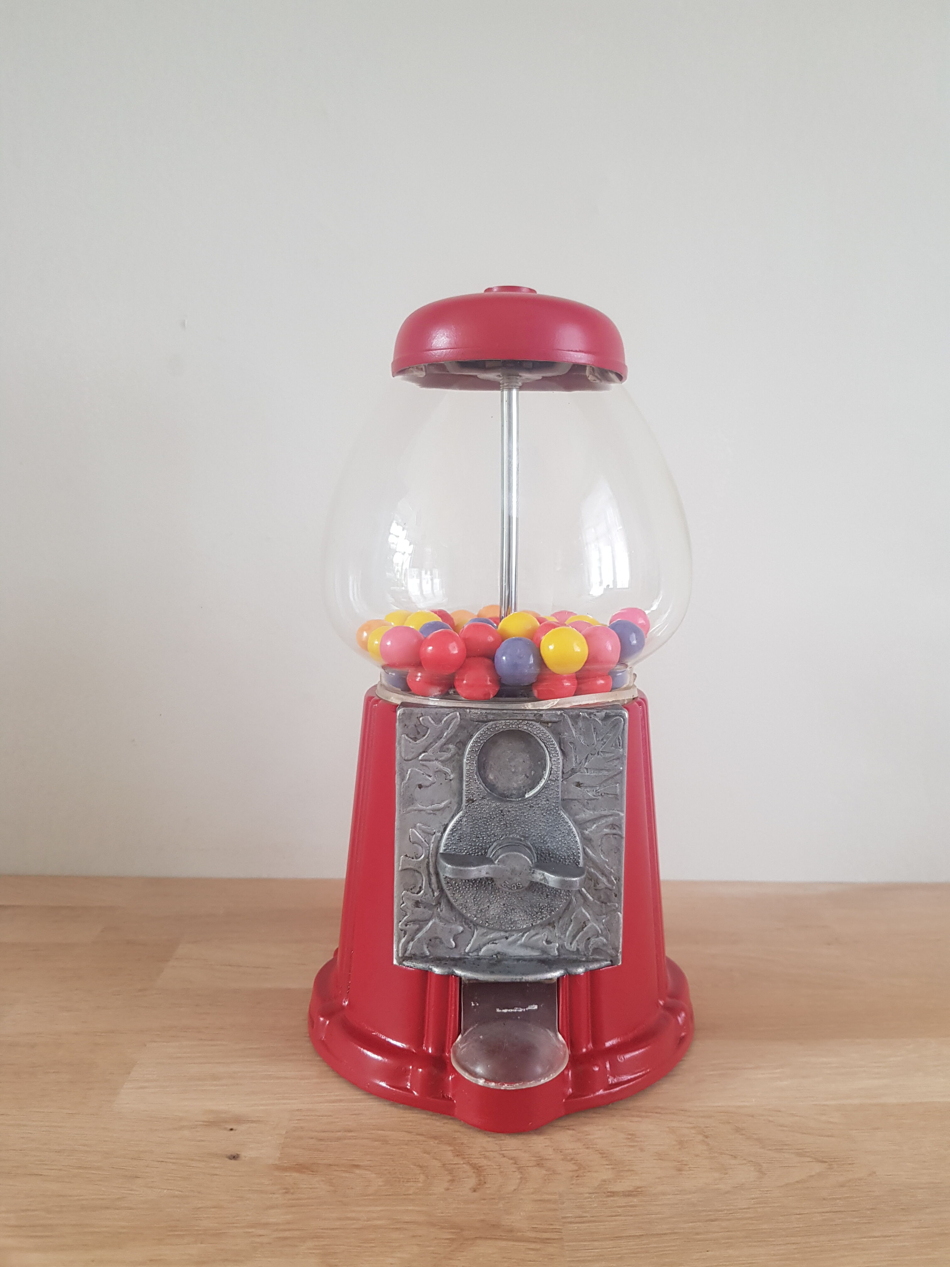 Candy dispenser