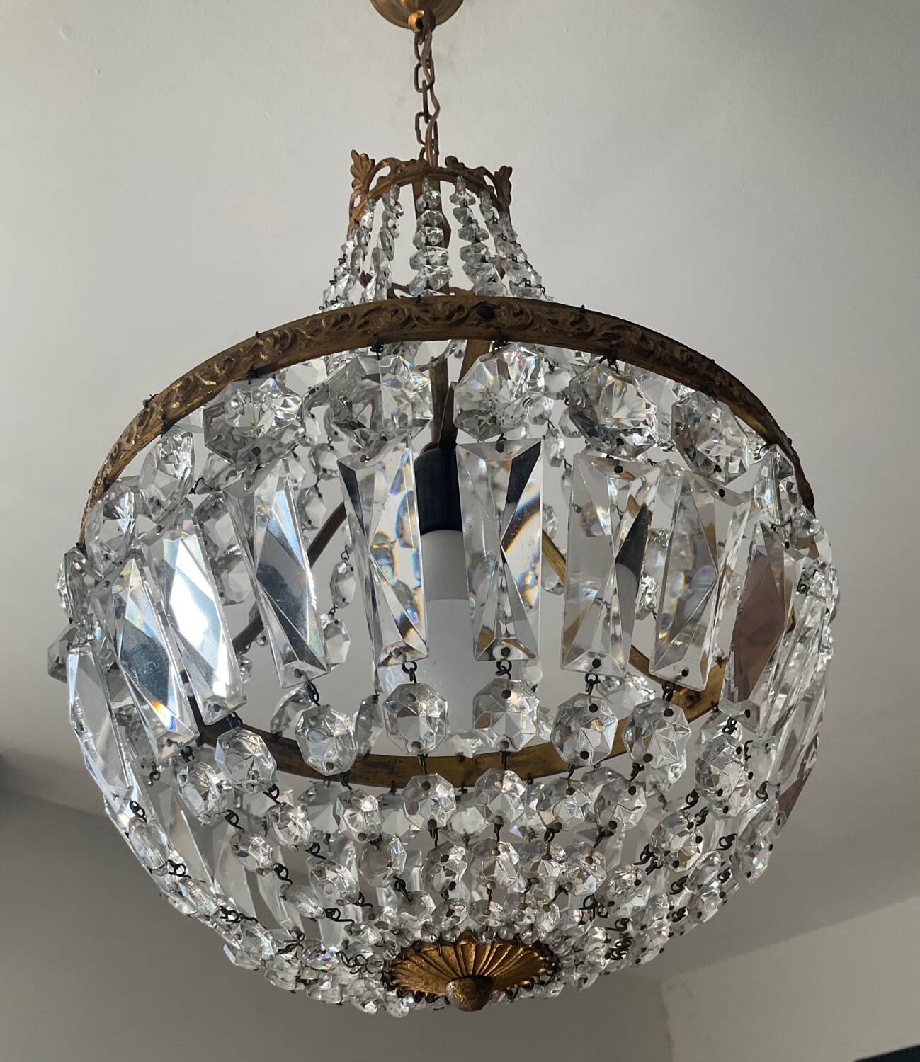 Hot air balloon chandelier with tassels and brass