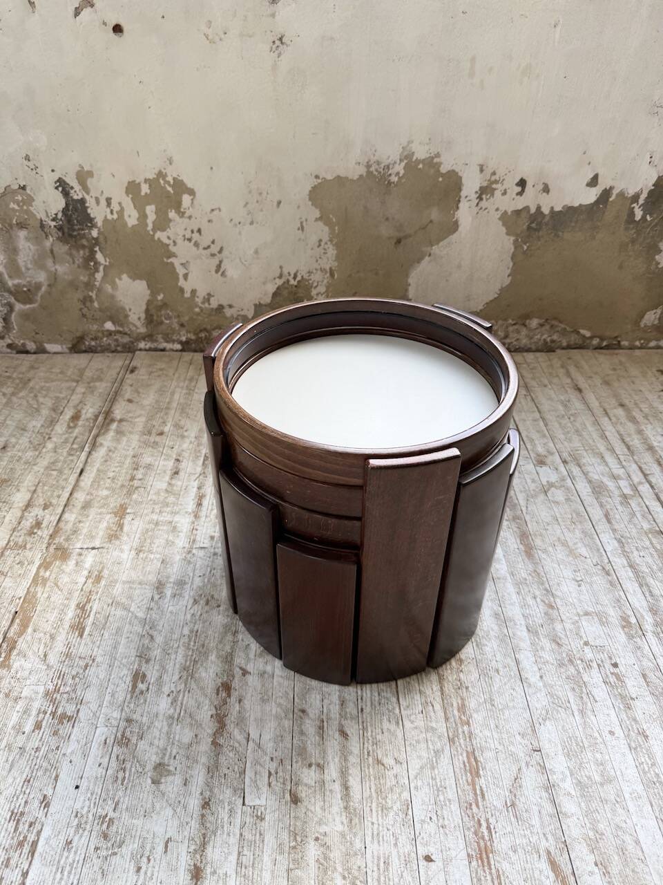 Nido 780 G stackable coffee tables. Frattini for Cassina