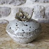 Soliflore vase in pyrite sandstone Suzanne Dauliach