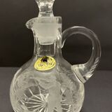 Small carafe in cut crystal