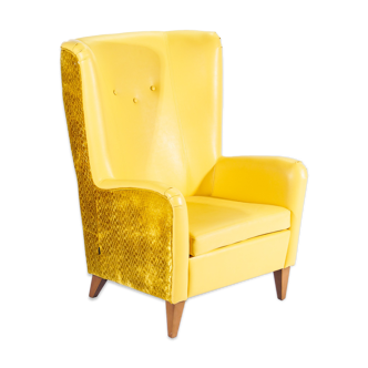 Fauteuil jaune en skaï