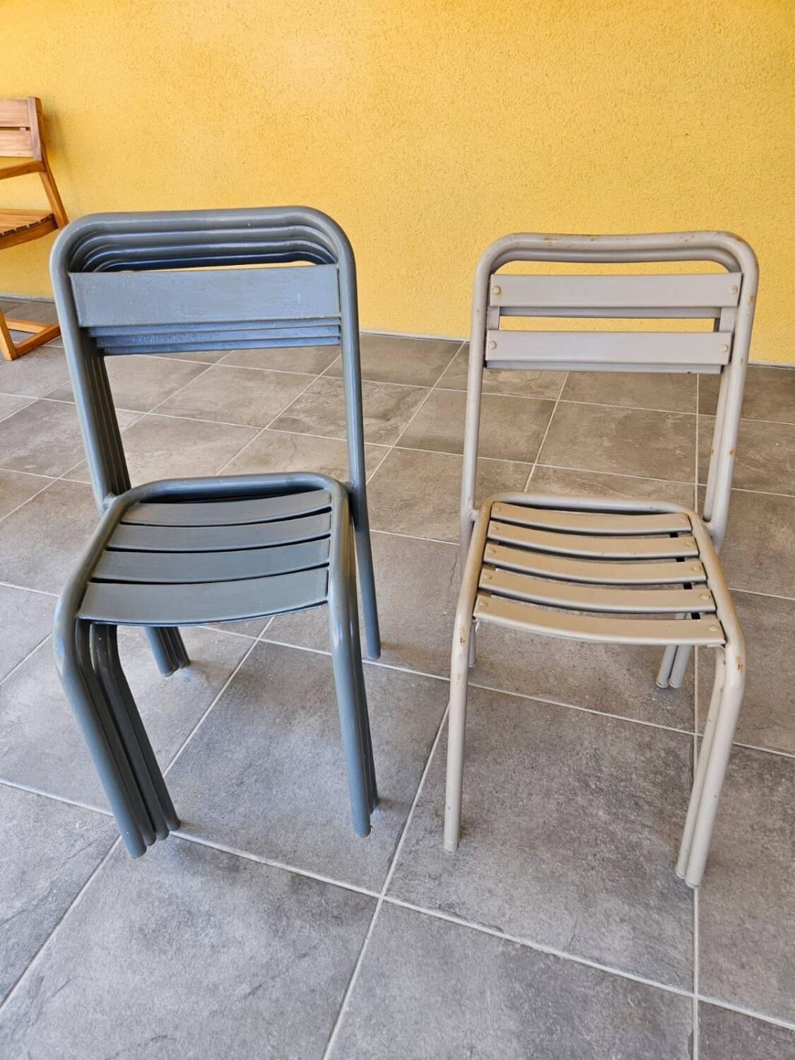 Lot of 6 garden chairs made of steel.