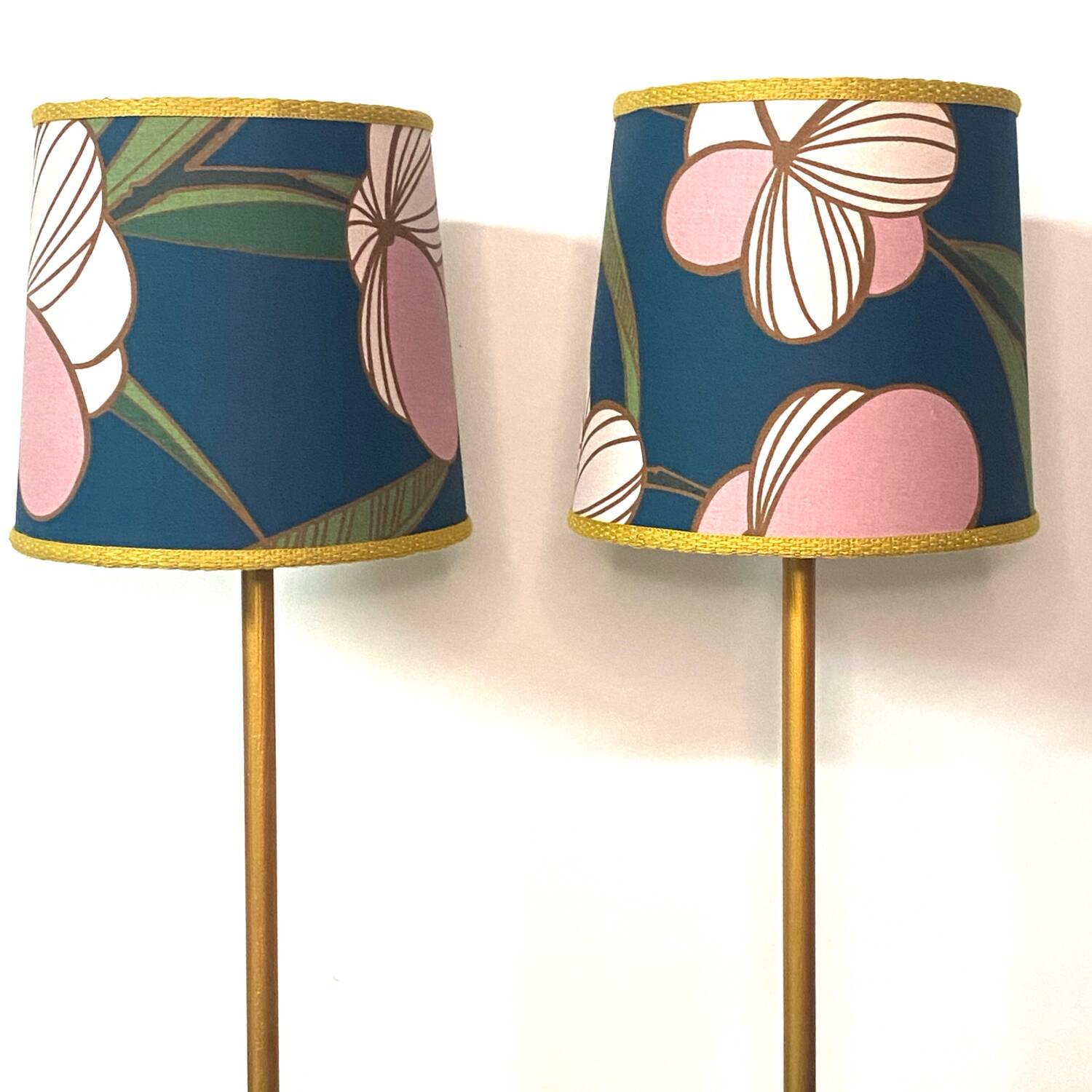 Paire de lampes vintage upcyclée - Iphigenie rose