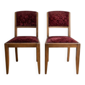 Pair of vintage chairs in wood and burgundy velvet.