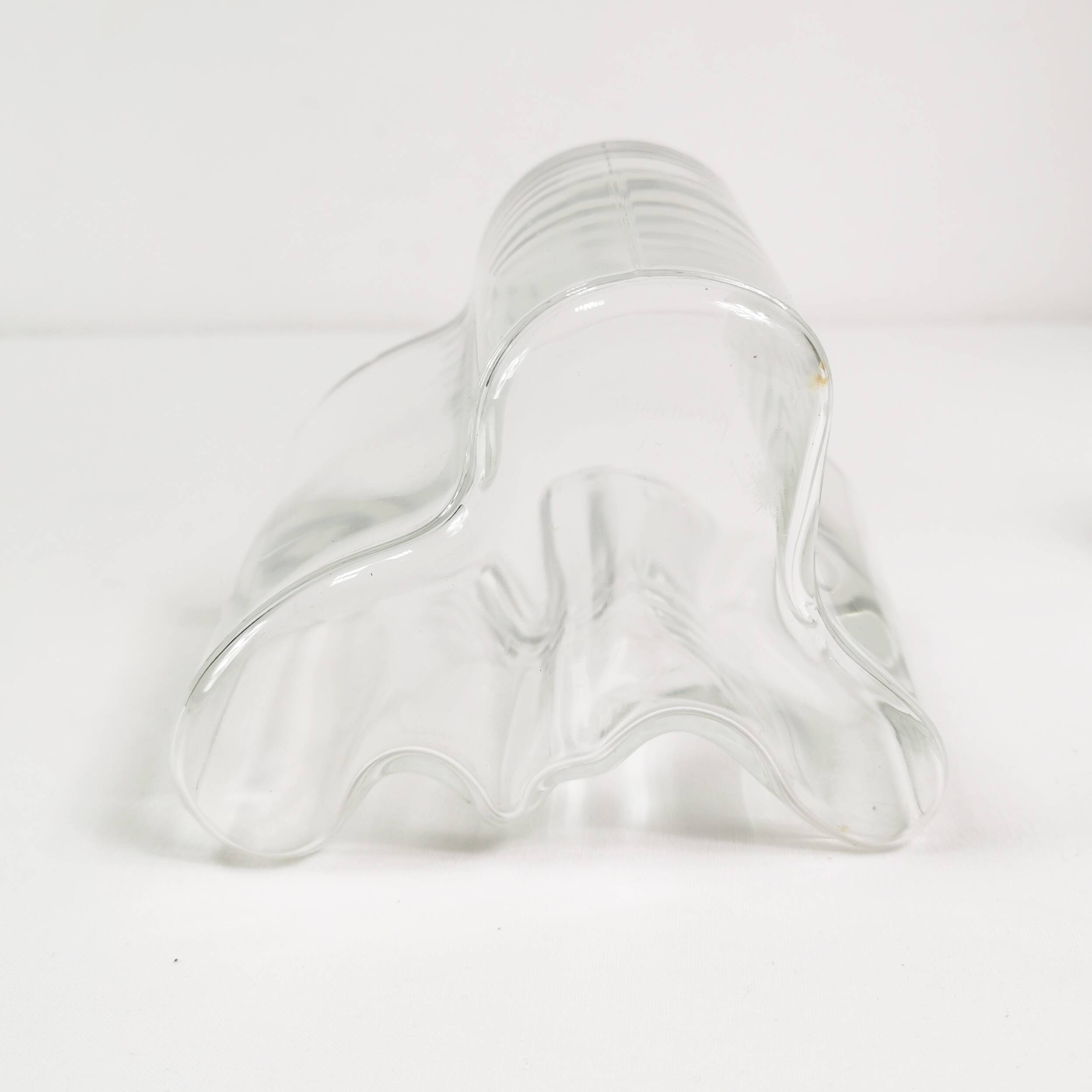 Mid Century pair of vases - glass vessels, Littala, designed by Alvar Aalto, Finland, 1980s.