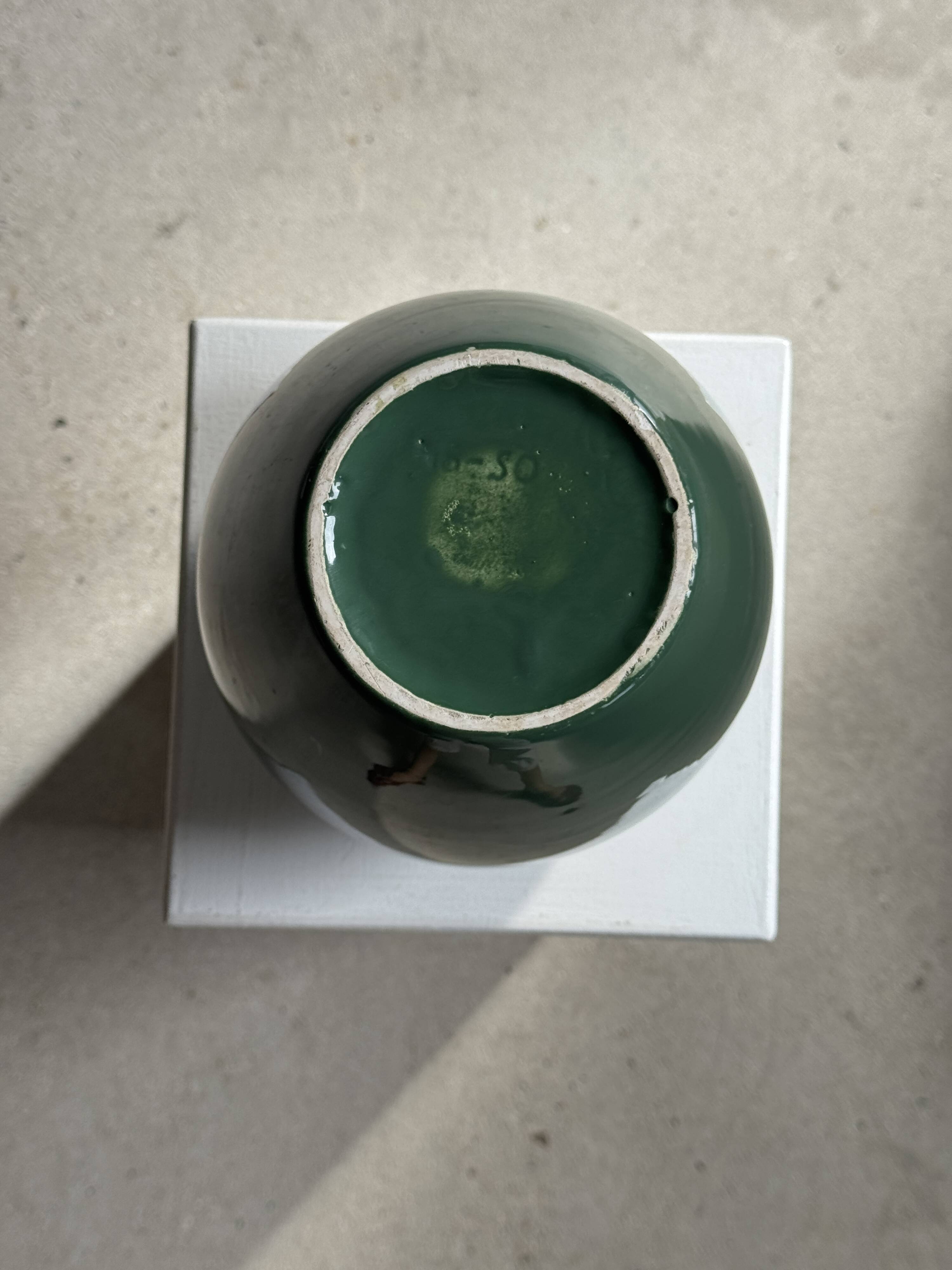 Large deep water green ceramic vase H26 D22
