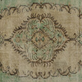 Tapis vintage anatolien fait à la main