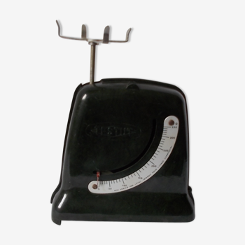 Testut vintage scale
