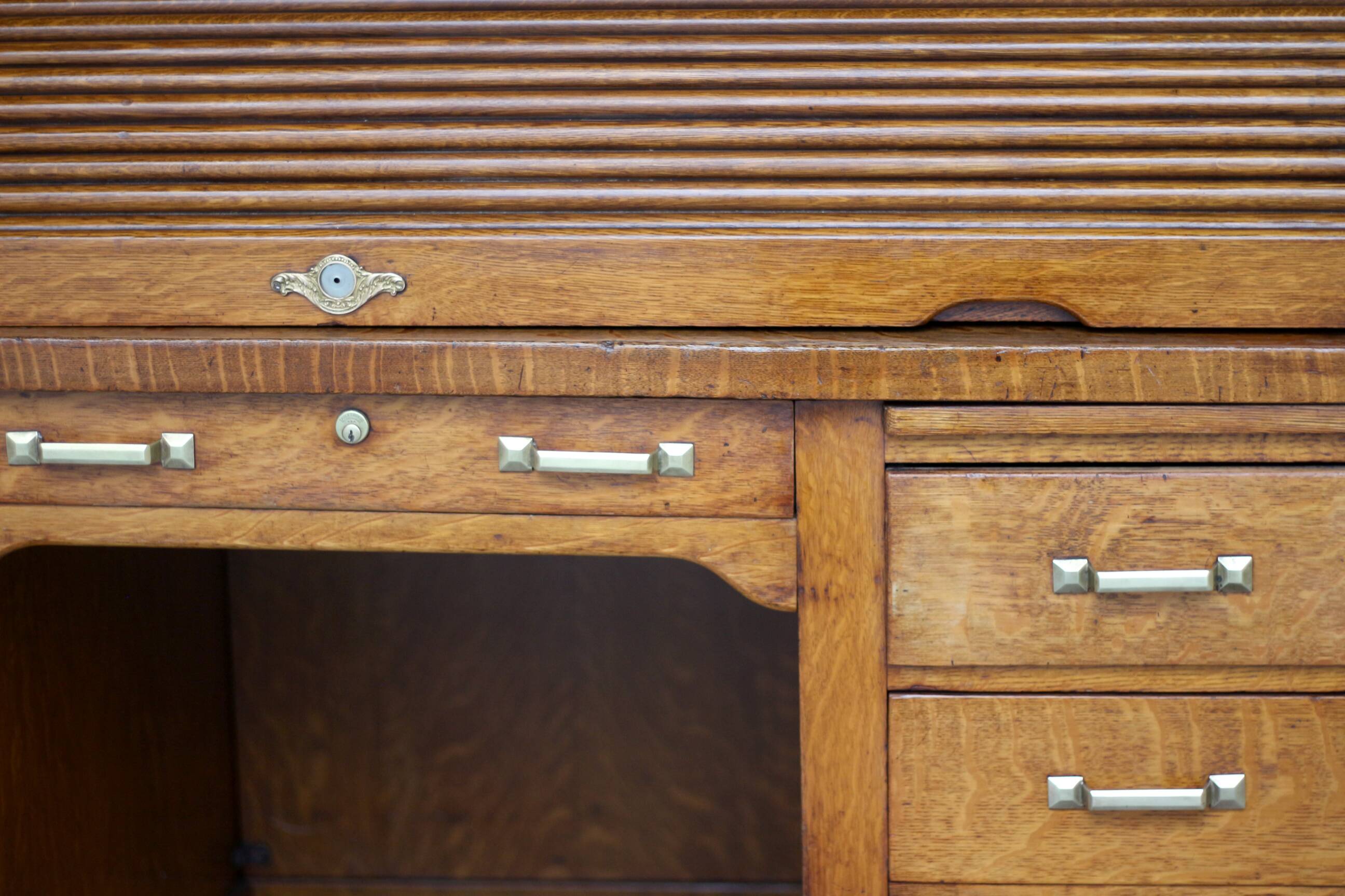 Exceptional: cosmos american desk (circa 1900). superb model.