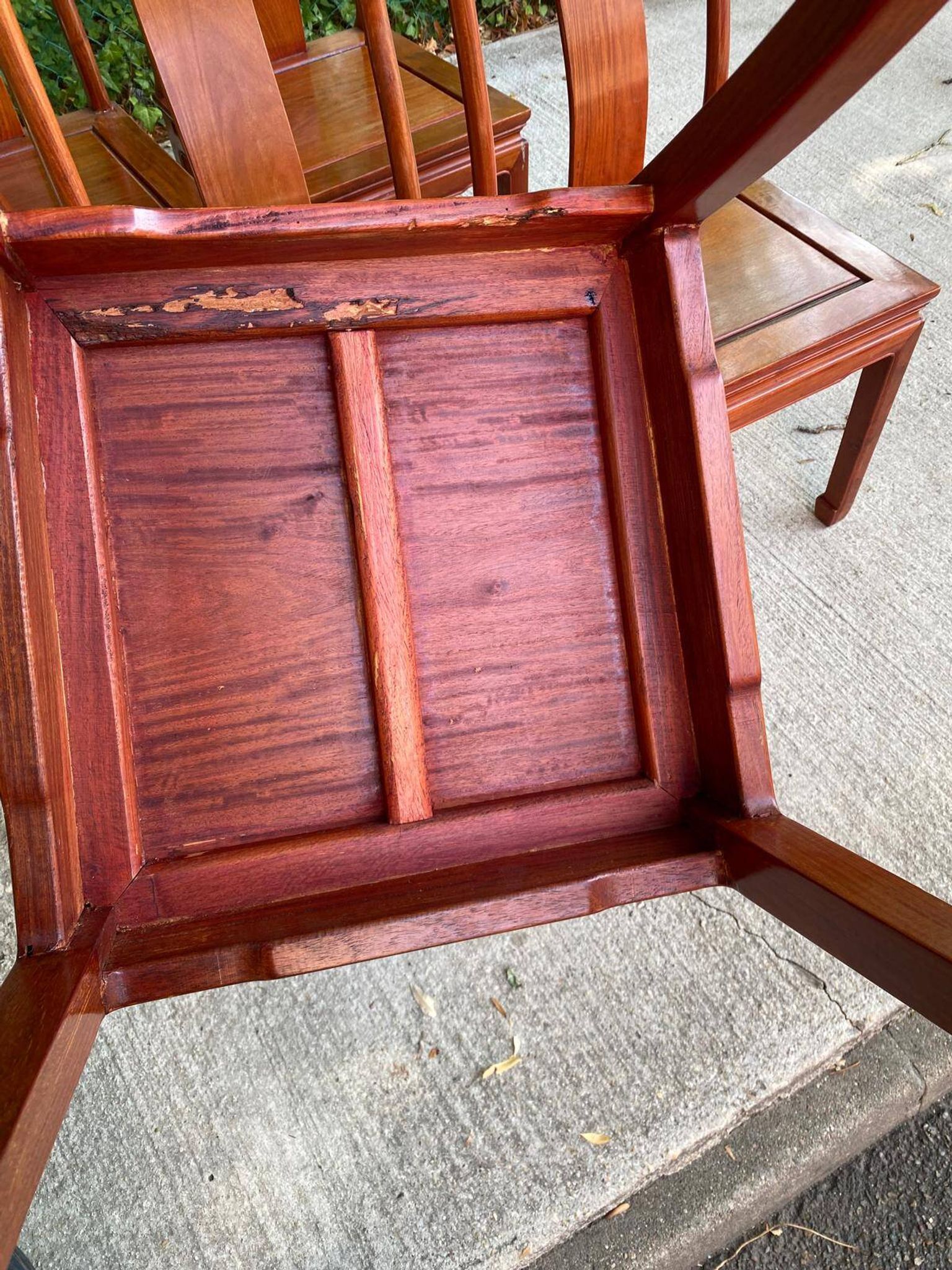 Set of 5 Chinese Ming chairs in solid rosewood – Engraved Shou pattern 70