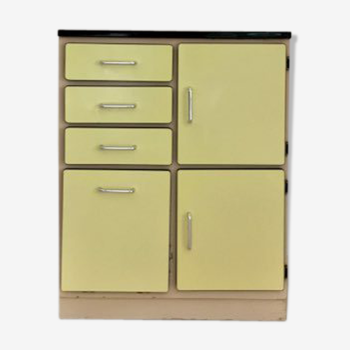 Formica kitchen buffet pale yellow