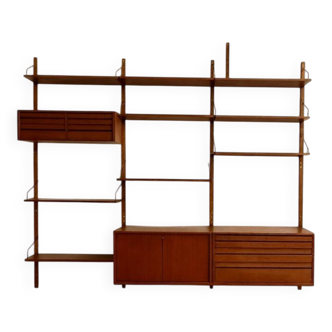 Modular wall shelf in teak – Danish design by Poul Cadovius