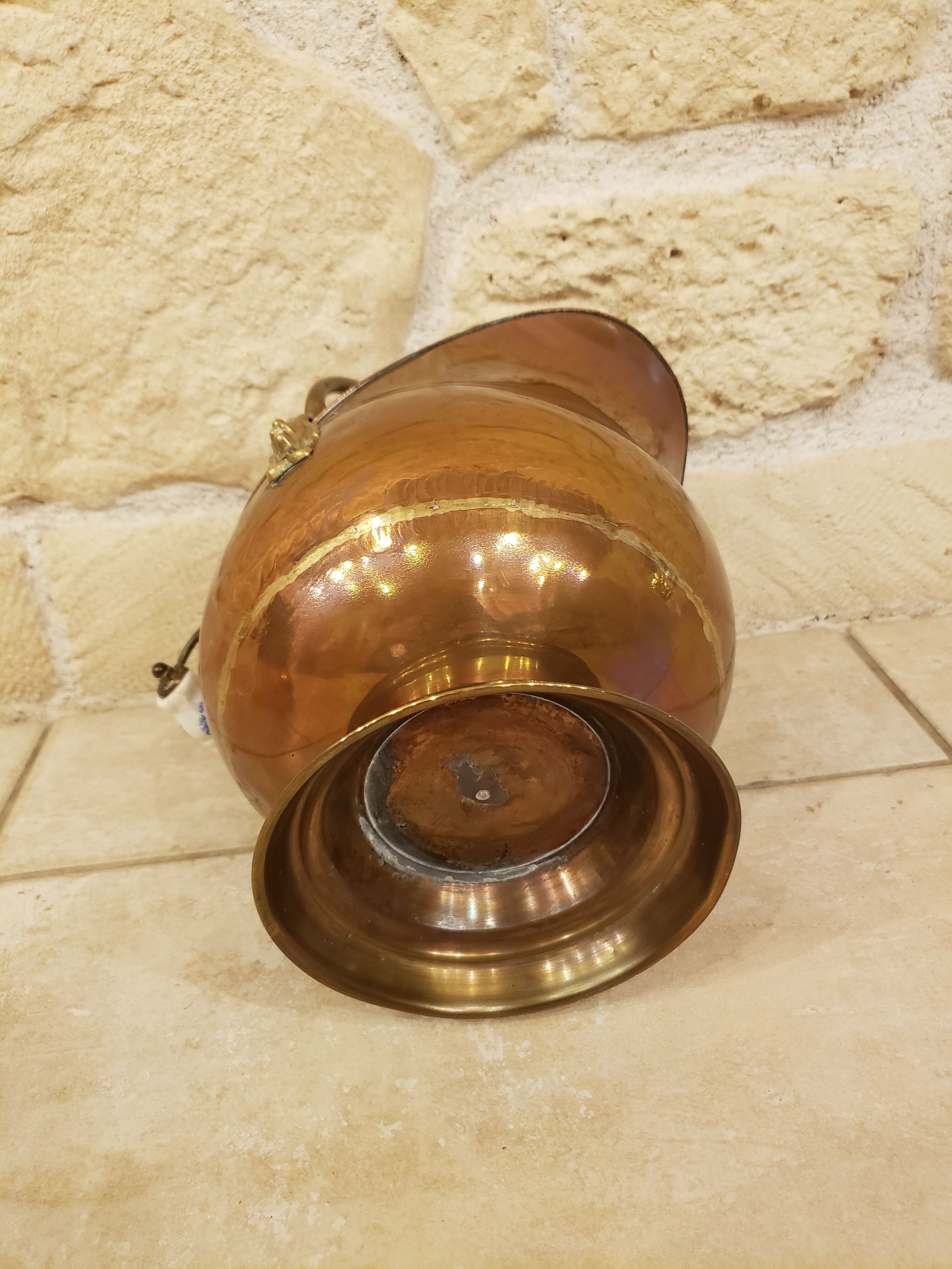 Old copper coal bucket Lion's head handles