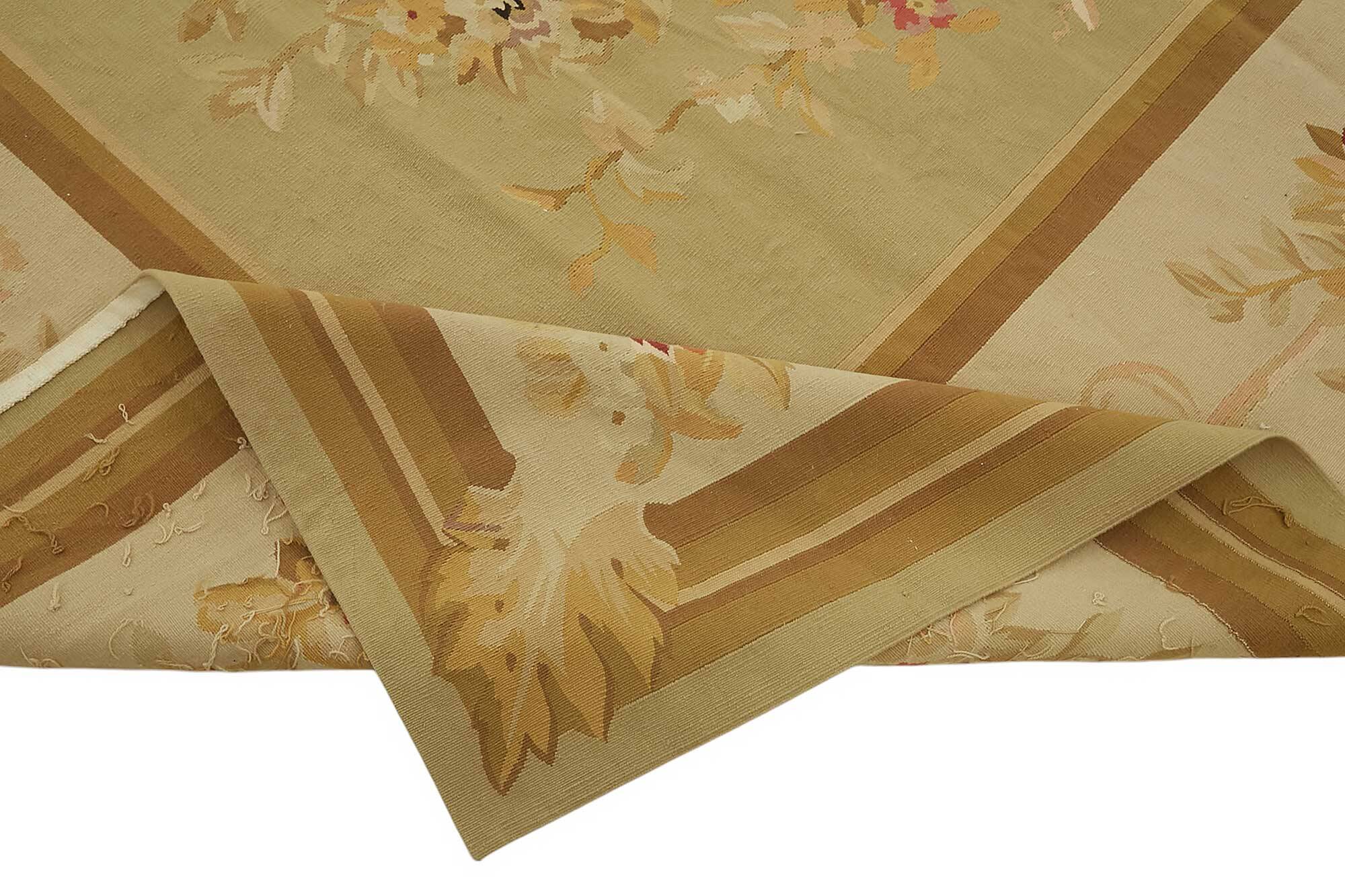 Handmade European Vintage Aubusson Kilim 299 cm x 422 cm