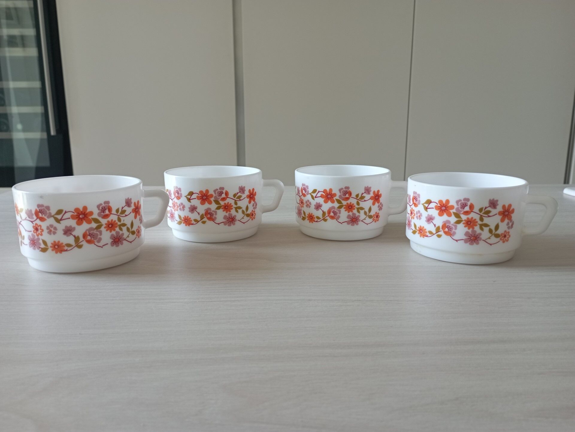 Pack of 4 cups