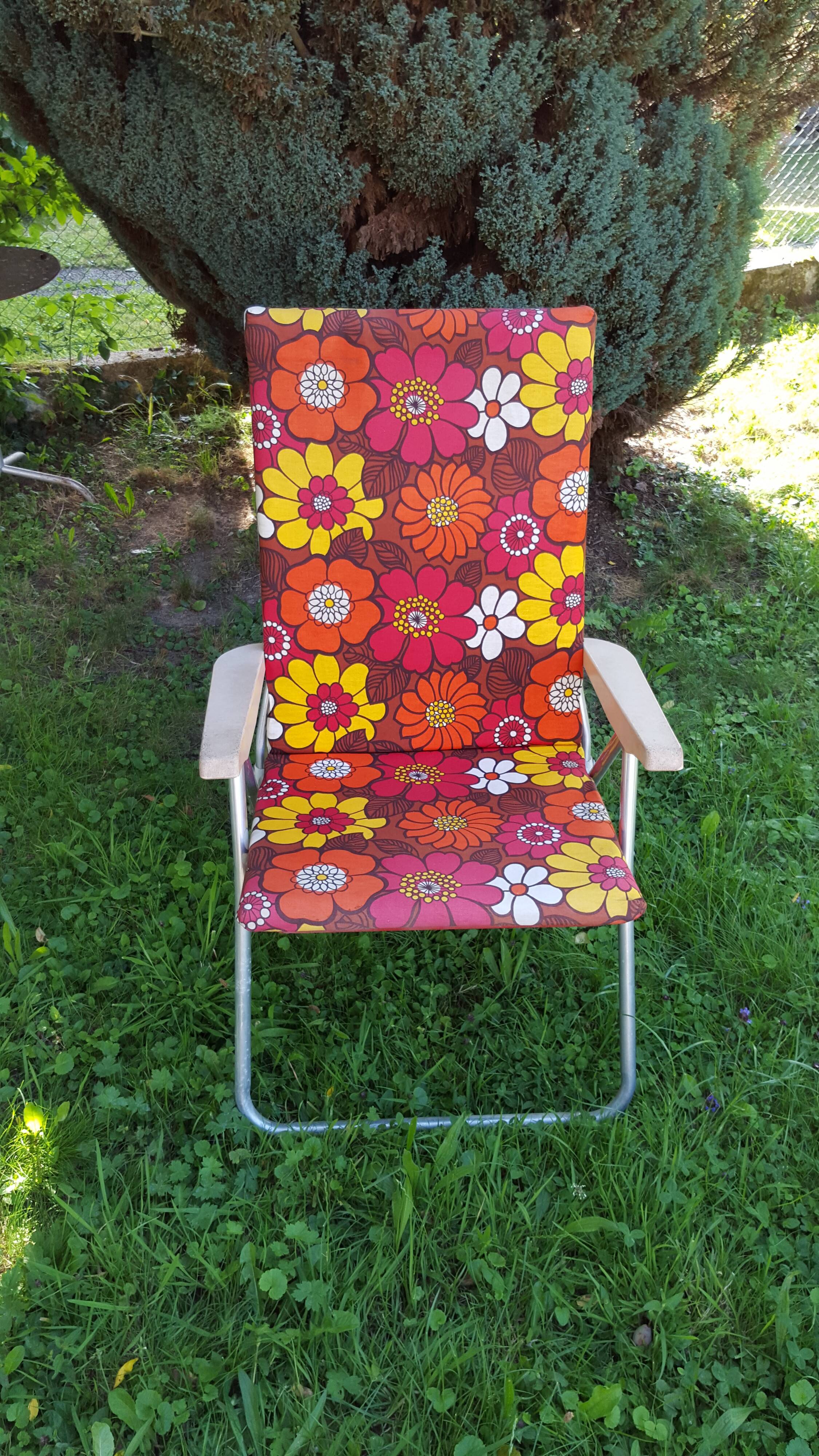 Vintage 70 "flower power" kettler folding long chair