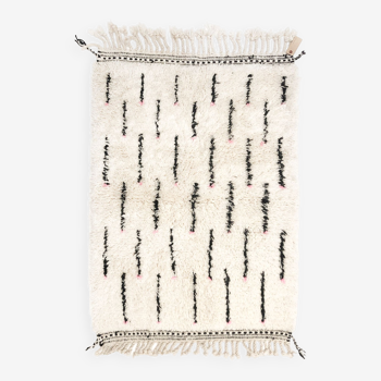 Berber carpet beni ouarain ecru graphic patterns 148x106cm