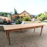 Table de drapier en chêne massif doré 230x73cm deux tiroirs