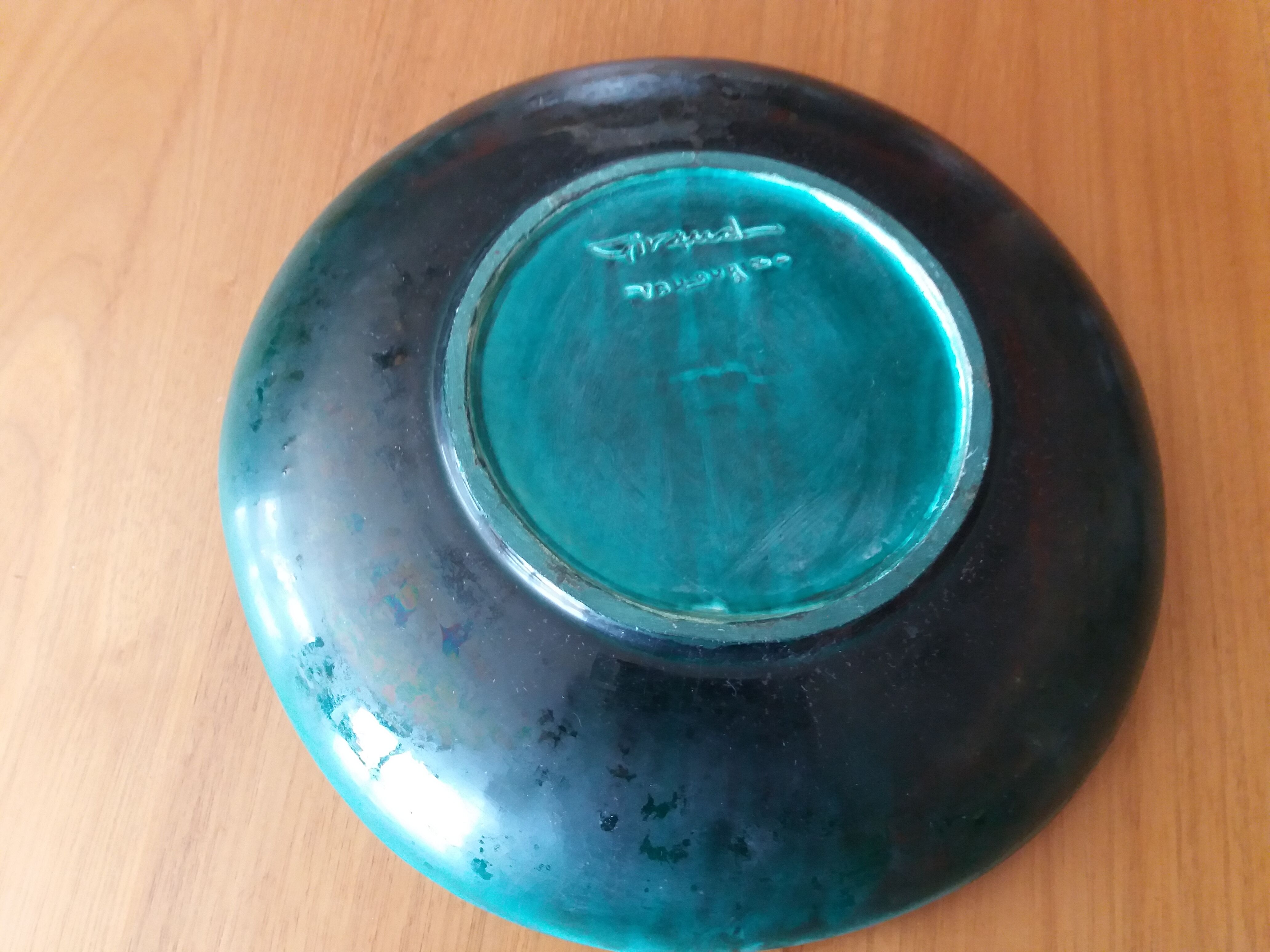 Fruit bowl circa 1950 in ceramic, signed Giraud in Vallauris
