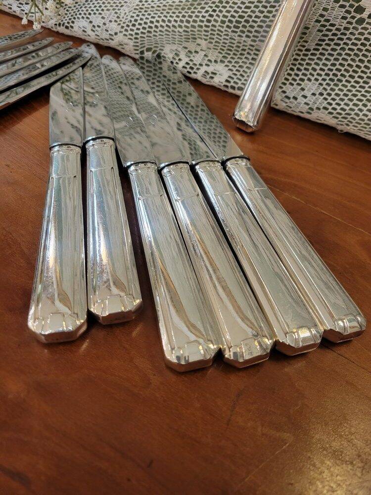 12 couteaux art-déco