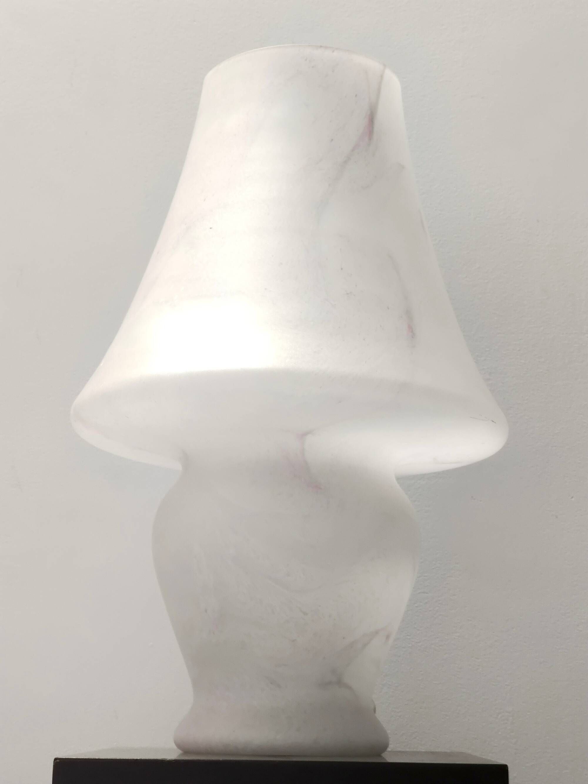White Murano Glass Table Lamp with a Pink Marble Effect, Italy