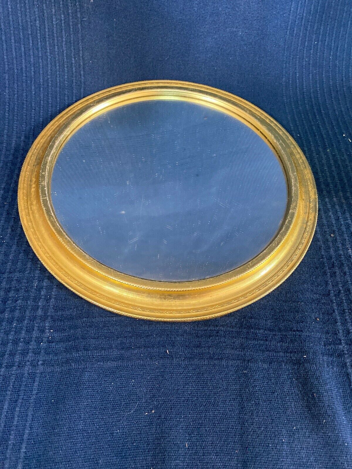 Top centerpiece mirror vintage gold