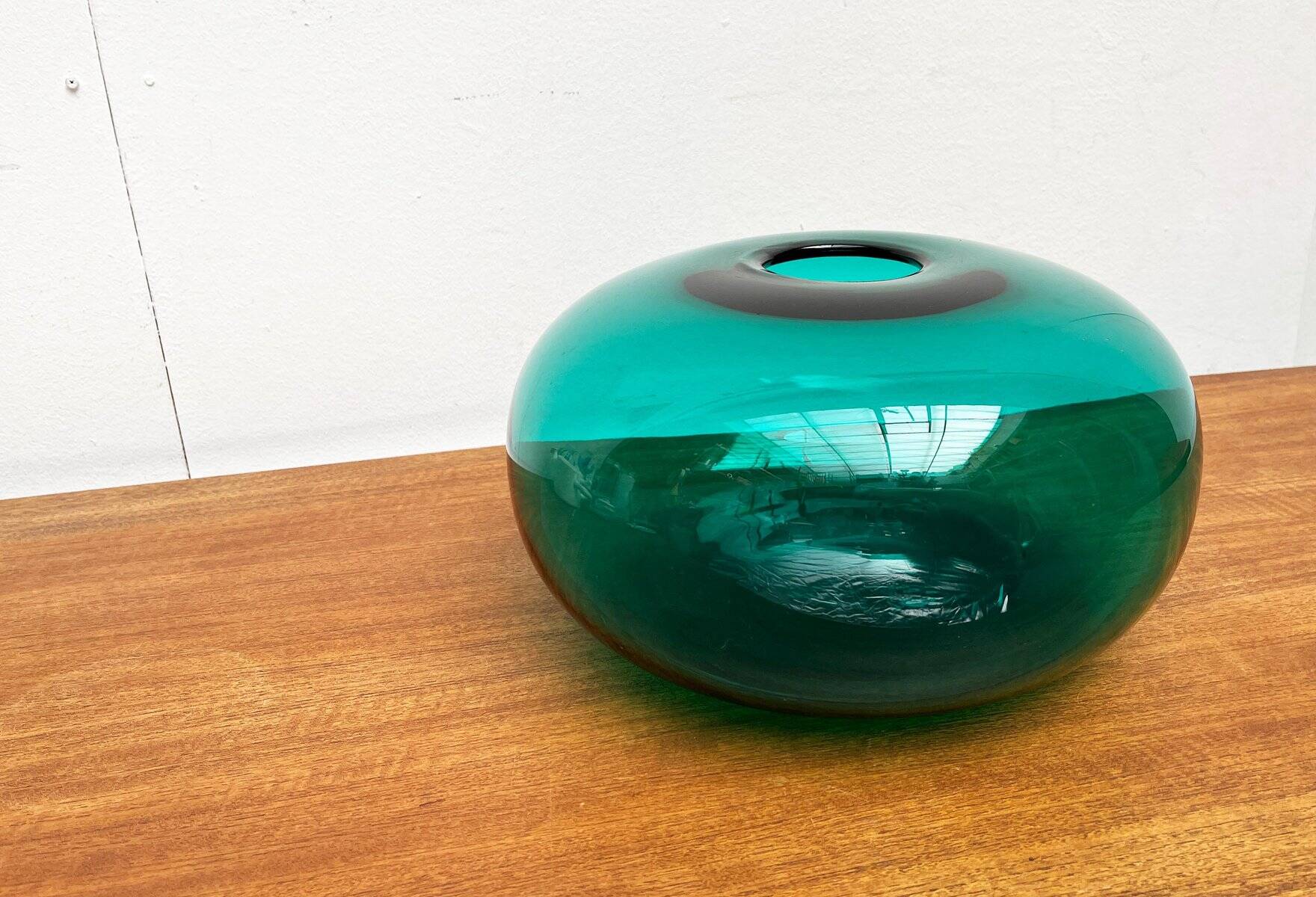 Large vase from the Swedish Stockholm series, handmade glass from Ikea, 1990s.