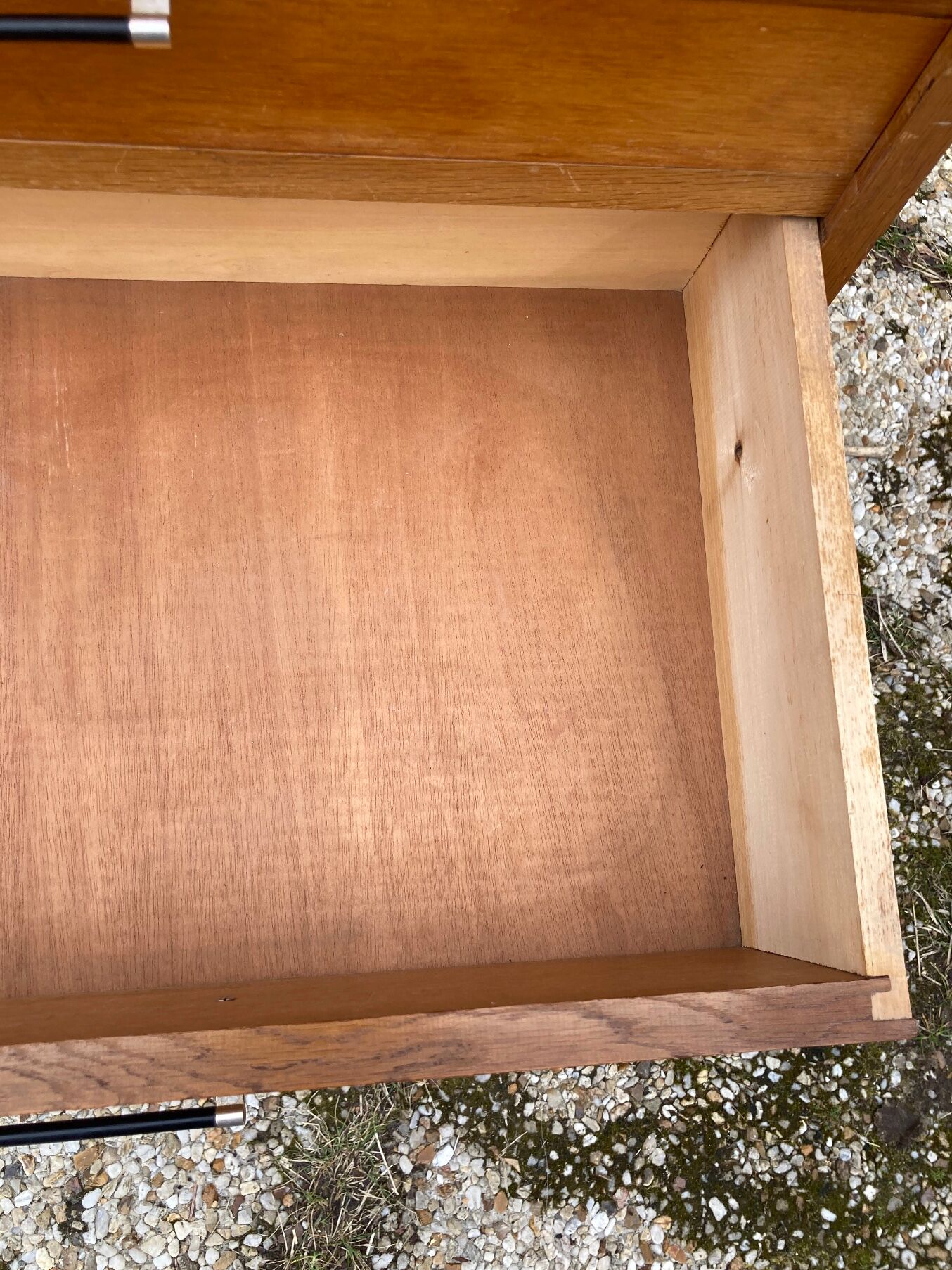 Vintage knitted bonnet feet compass