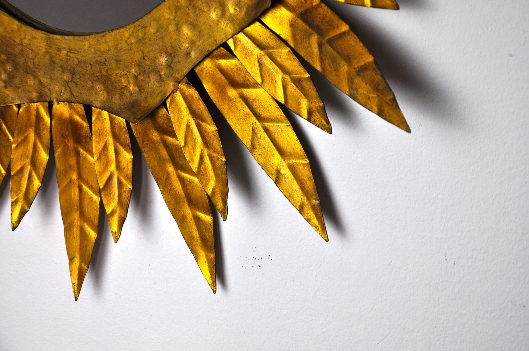 Miroir soleil, gilded metal with gold leaf, Italy, 1960