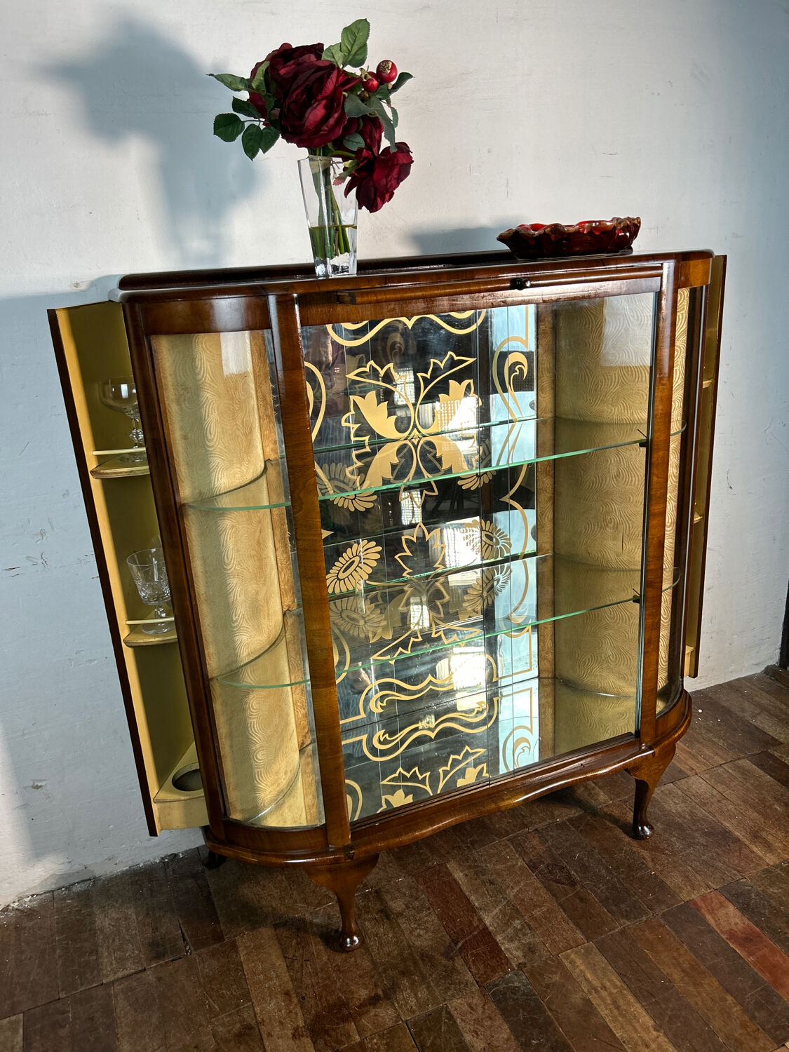 Art Deco Vintage Brocante Display Cabinet Cocktail Bar 1930