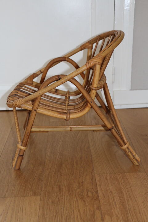 Rattan child chair