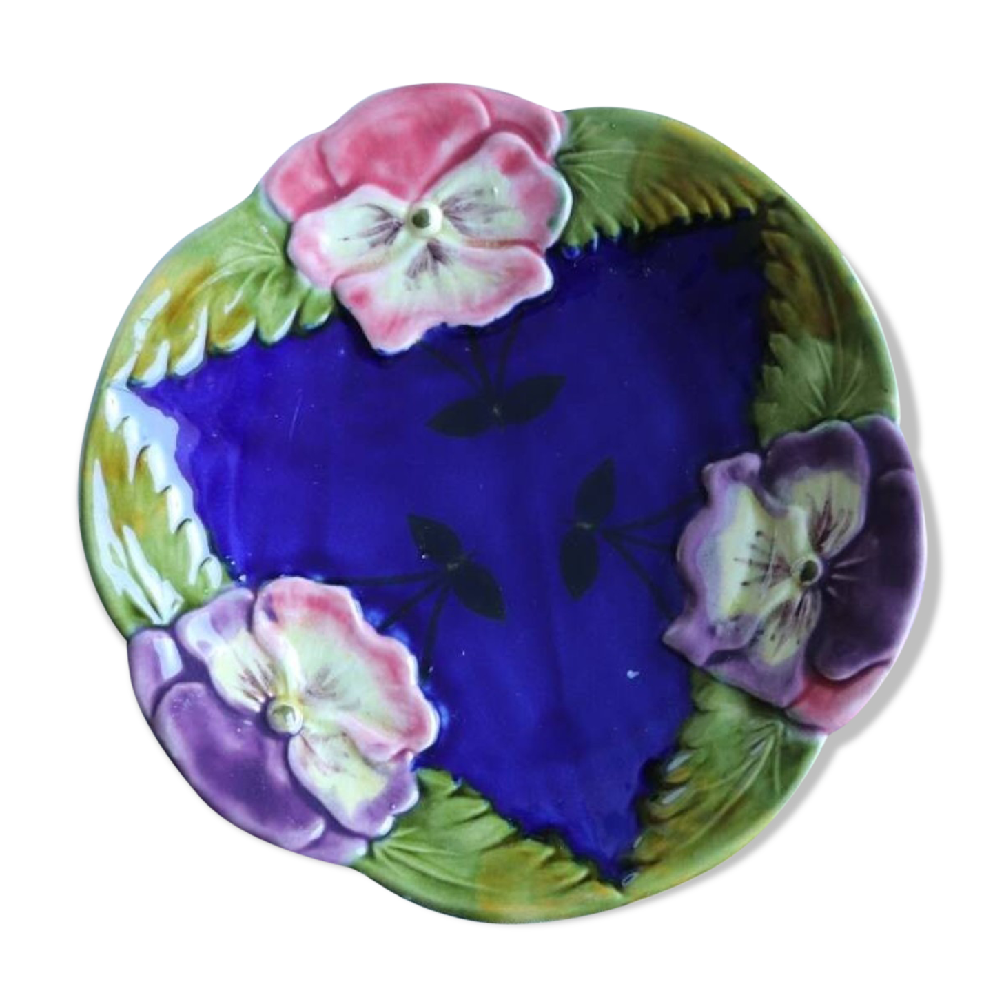 Blue plate in flower slip