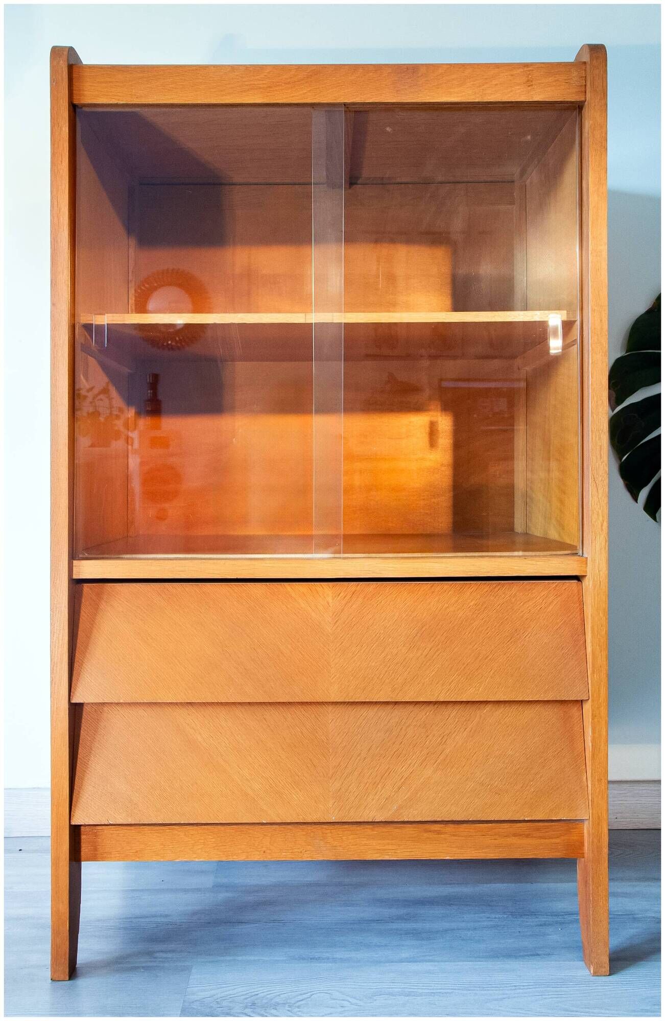 Display cabinet and storage 1950-60