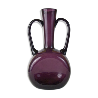 Amphora violet