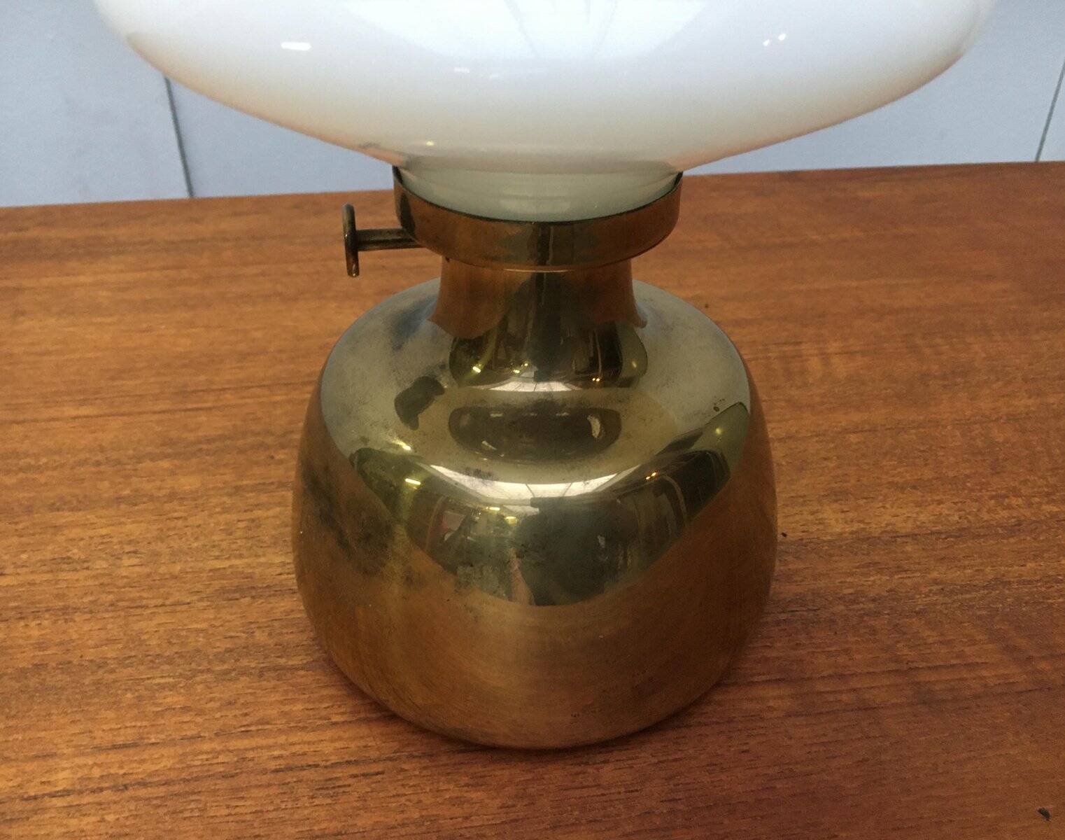 Lampe à huile de table Petronella modèle danois milieu du siècle par Henning Koppel pour Louis Poulsen, années 1960