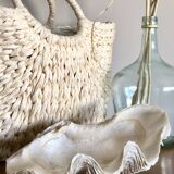 Clam shell