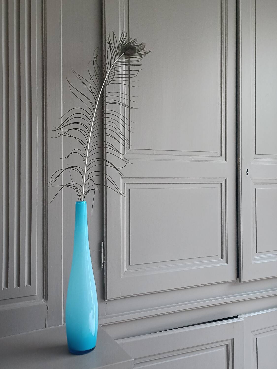 Blue opaline glass vase/soliflore