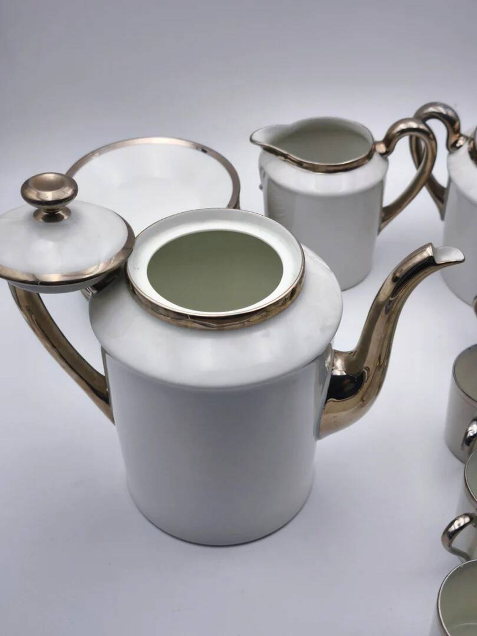 Prestigious coffee service – Bernardaud & Cie (B & Cie) Limoges – 26 pieces