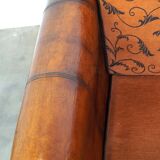 Luxurious 2.5-seater sheep leather sofa with fabric cushions in English style