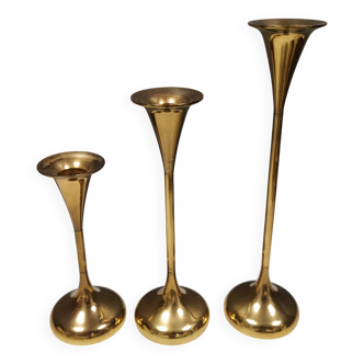 Chandeliers en laiton massif de conception danoise, datant des années 1960.