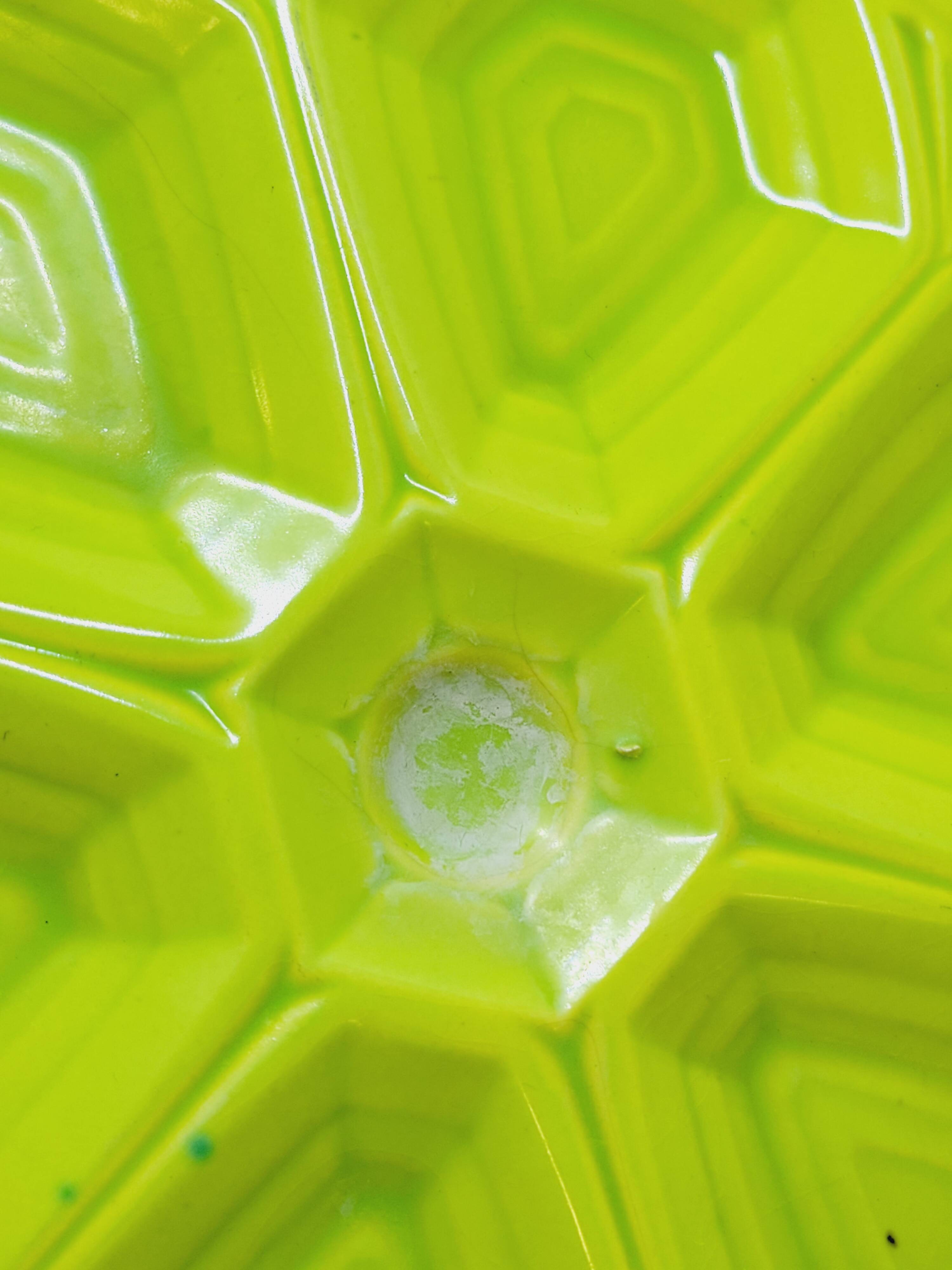 3 art deco oyster plates with green geometric decor