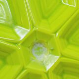 3 assiettes à huîtres art déco décor géométrique vert