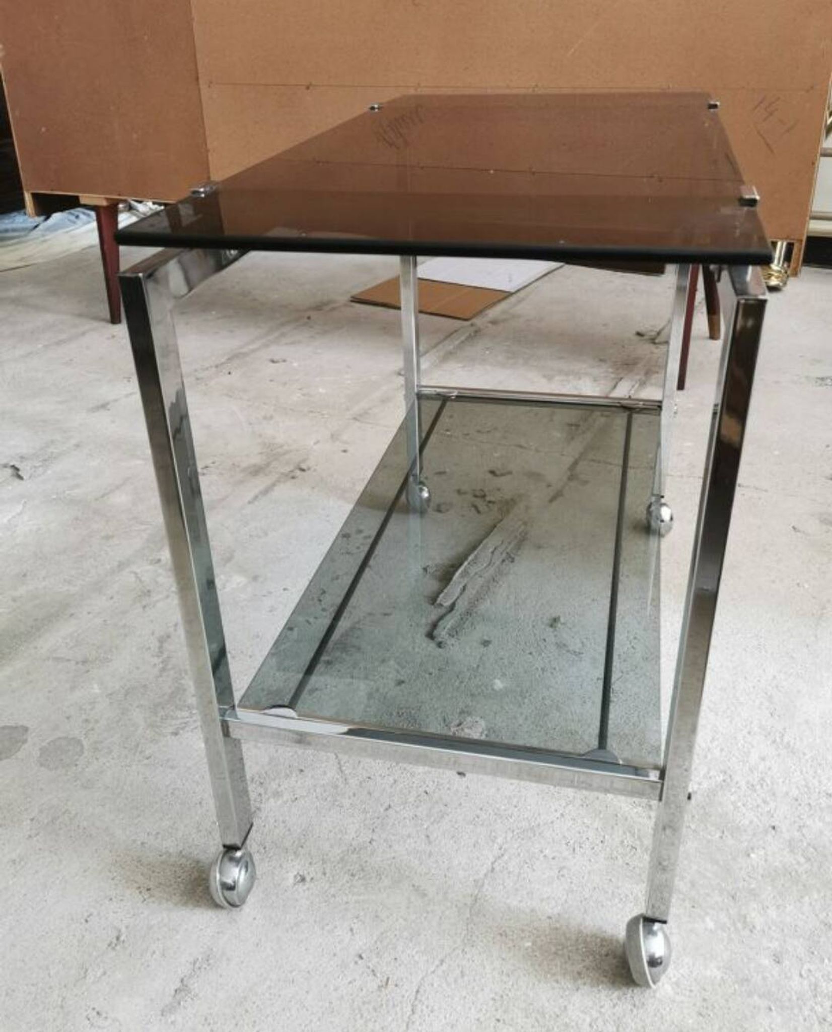 Table d'appoint, desserte, console en verre et métal chromé