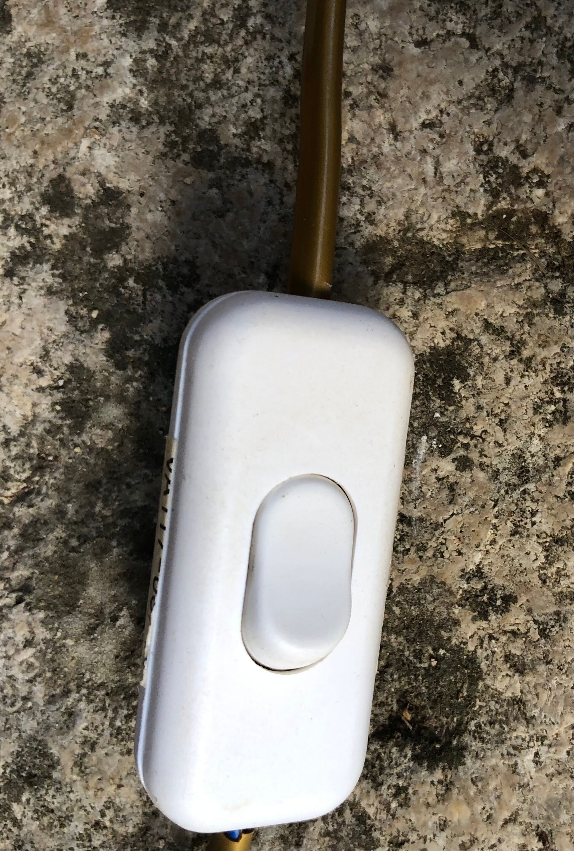 Ceramic table lamp and fabrics