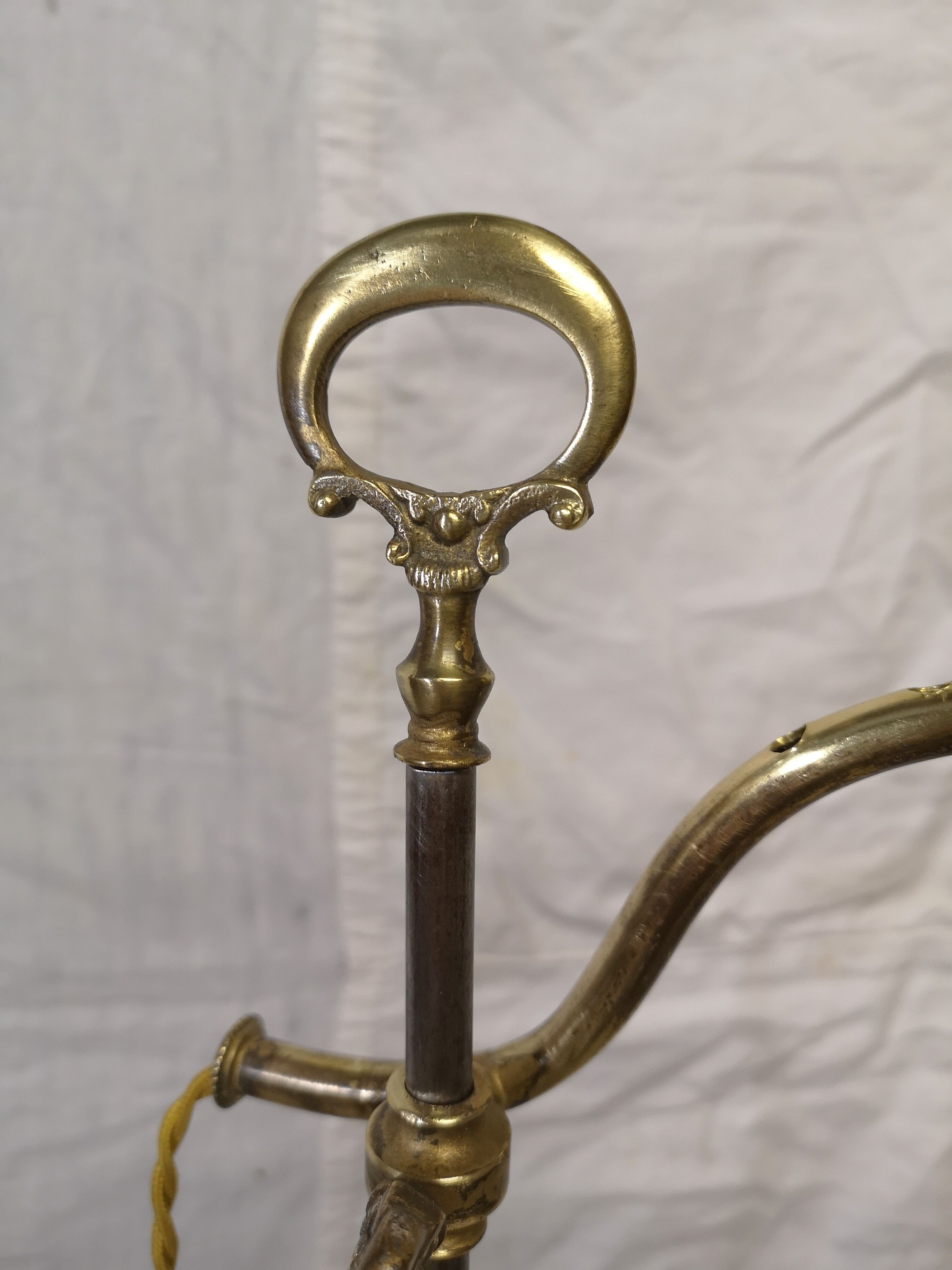 Lamp notary office old