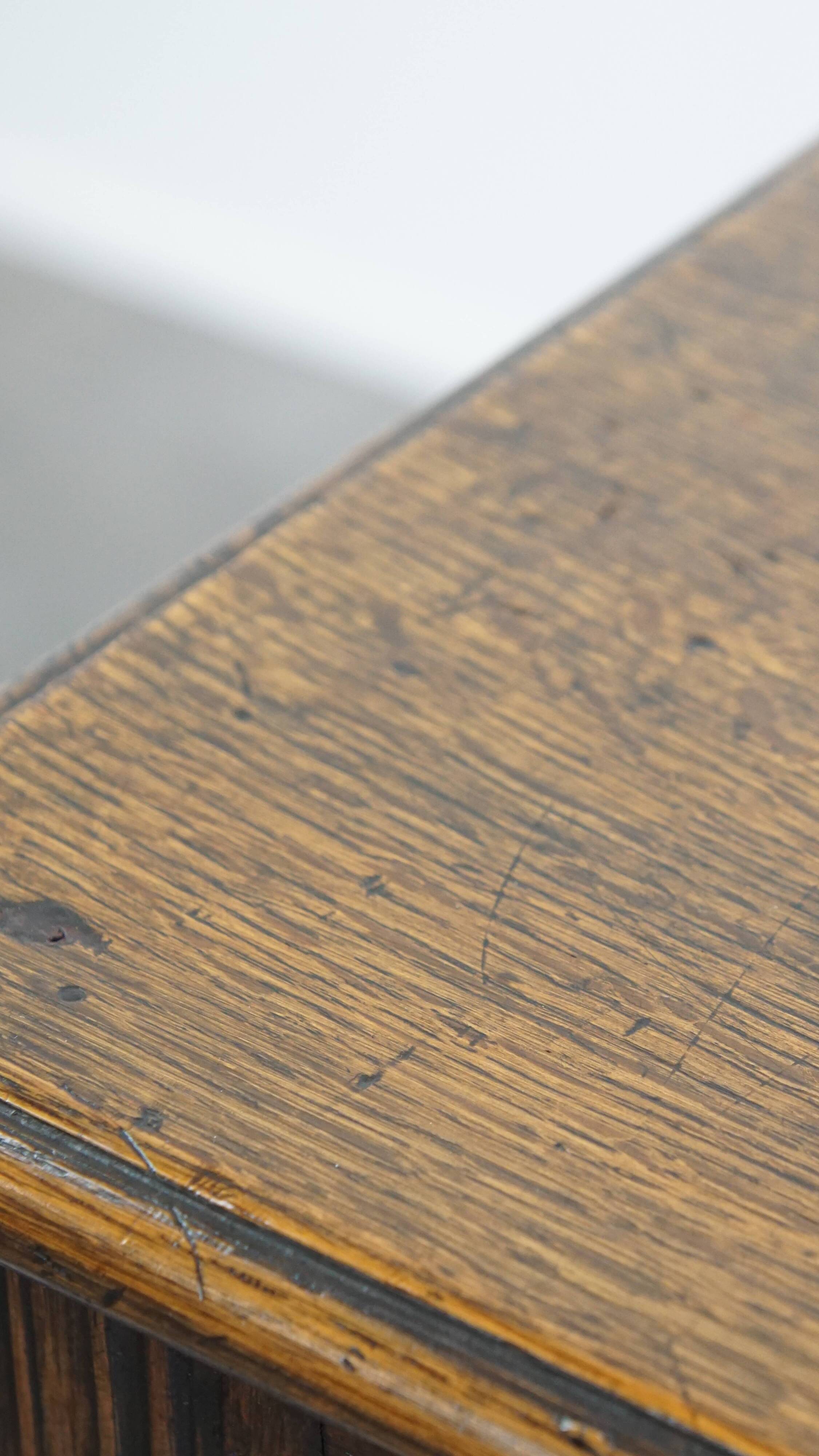 Antique English Oak Side Table / Hall Table from the 19th Century