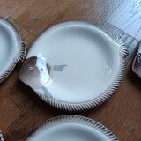 6 Longwy earthenware plates, Copenhagen model, in the shape of a fish