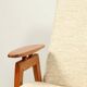 Fauteuil vintage moderne design par J.Smidek blanc beige revêtement bois naturel
