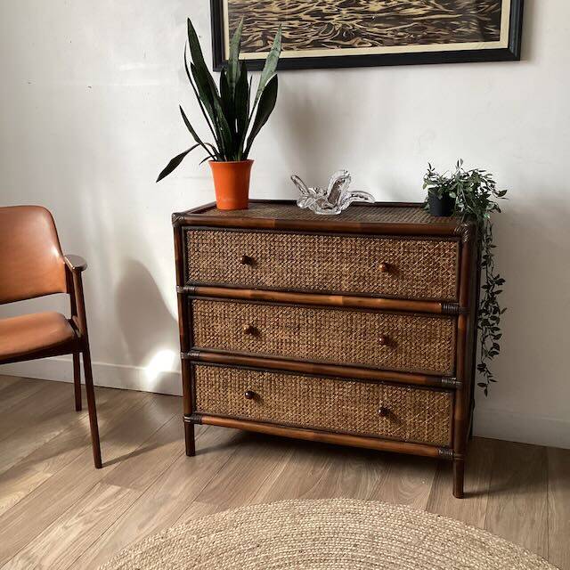 Commode vintage en bois et cannage